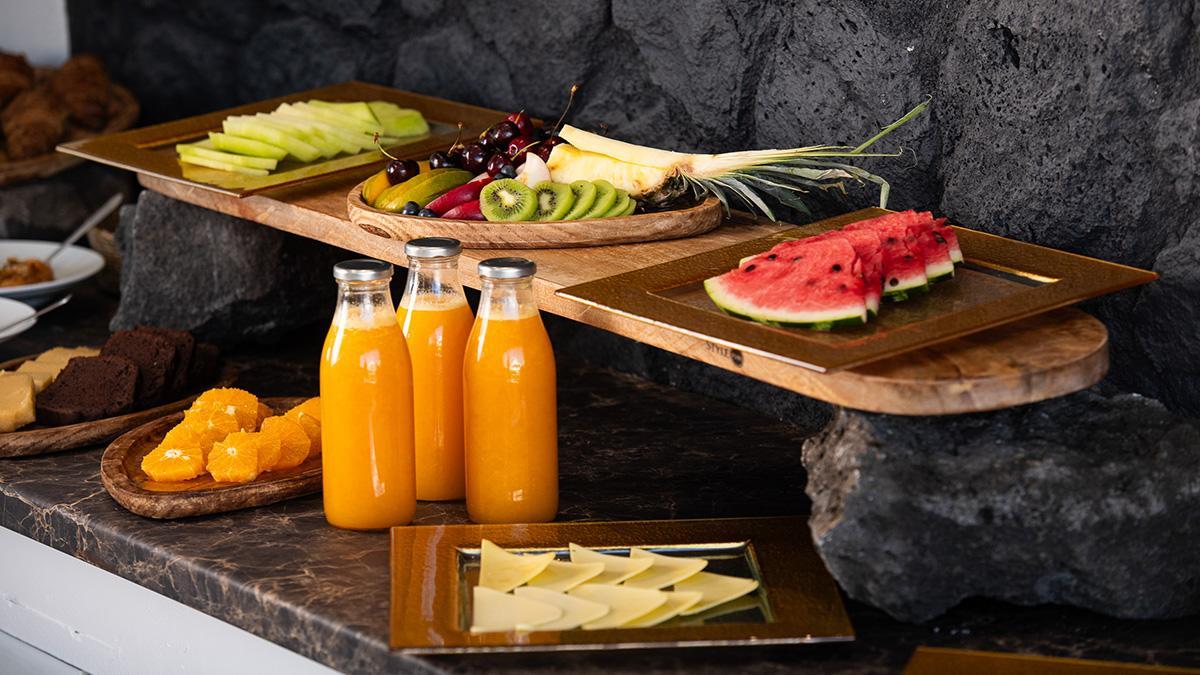 The Noverian Bios Santorini Boutique Hotel Fira  Eksteriør billede