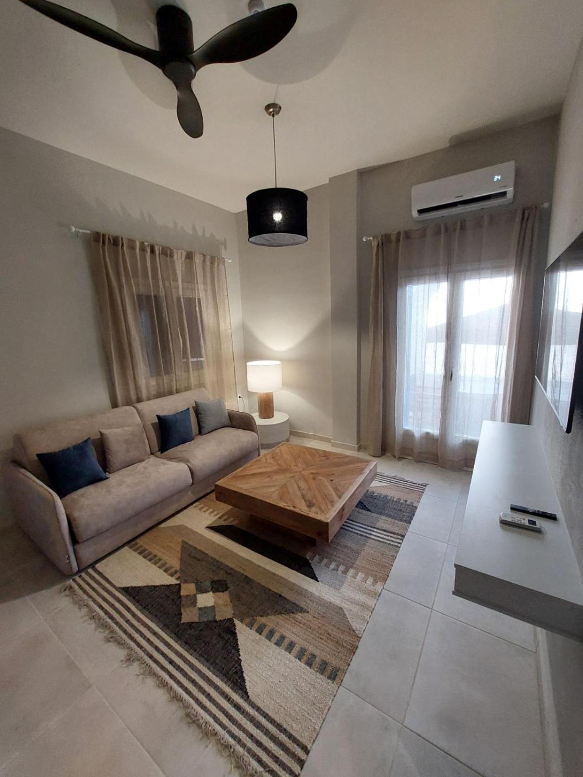 The Noverian Bios Santorini Boutique Hotel Fira  Værelse billede